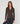 T-shirt con scollo a V - Marrone